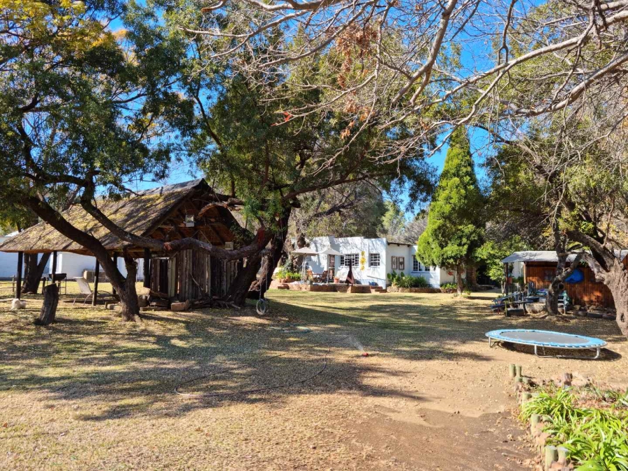 9 Bedroom Property for Sale in Hartbeespoort Rural North West